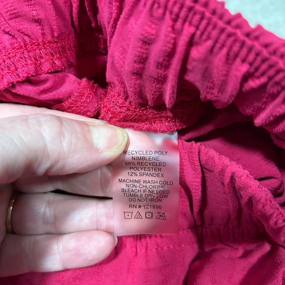 Title Nine Slaycation Wide Leg Cropped Pants Sz XS Color Hot Pink Beach  270902 - Picture 5 of 9